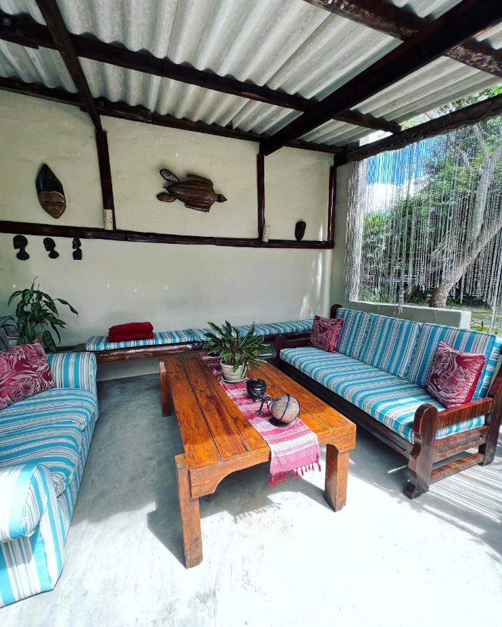 Occi Lodge Mbazwana Esterno foto